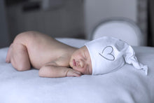 Last inn bildet i Galleri-visningsprogrammet, Effiki - Baby lue med Hjerte - Home And Beauty AS